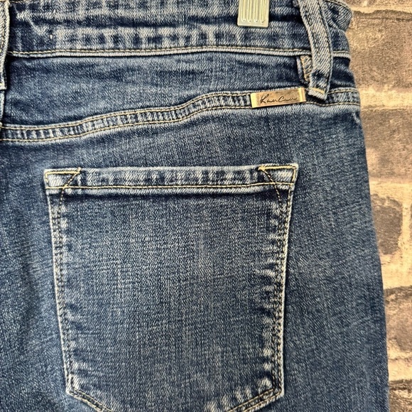 Kancan Russell Mid Rise Boyfriend Jeans distressed chewed hem - Picture 12 of 13